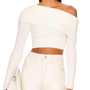 NWT REMI X REVOLVE Lindsay Off Shoulder
Sweater In Ivory. Women’s Large